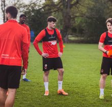 Live Chat Arenascore - Prediksi Leyton Orient Vs Mansfield Town